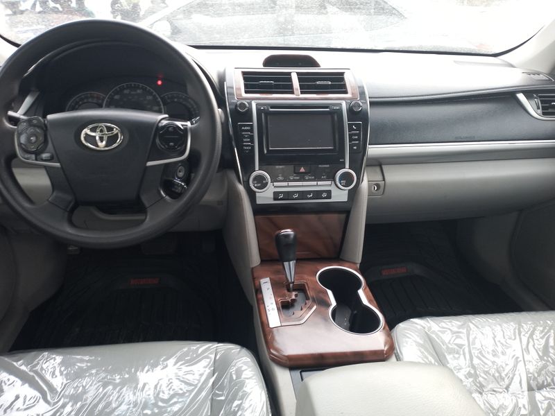 Thumbnail 5 of 2013 Toyota Camry